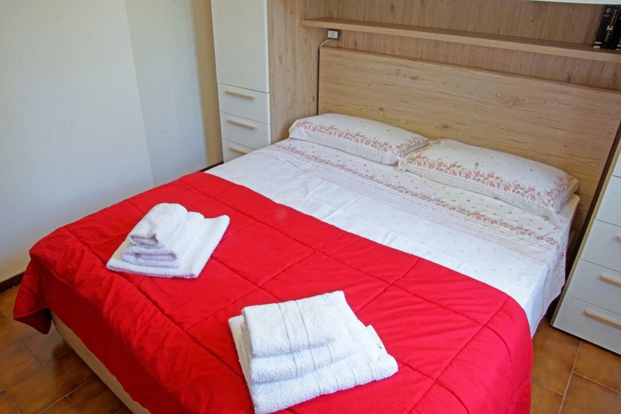 La Pineta Apartment Стреза Екстериор снимка