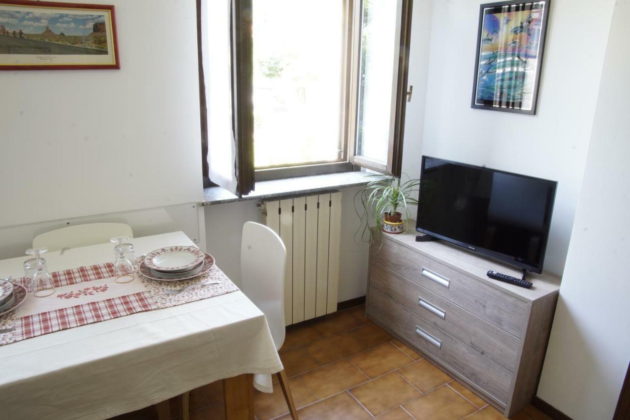 La Pineta Apartment Стреза Екстериор снимка
