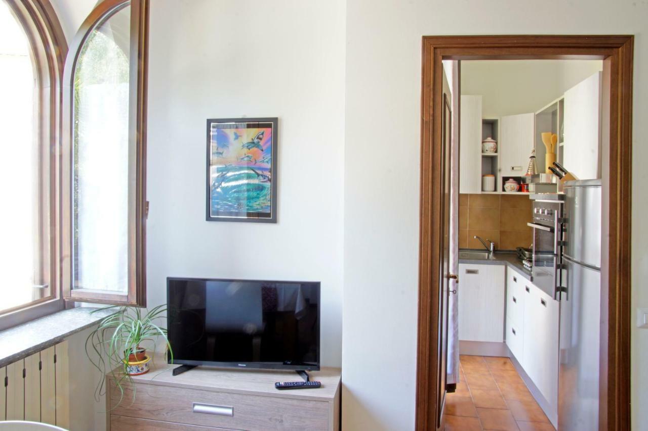 La Pineta Apartment Стреза Екстериор снимка